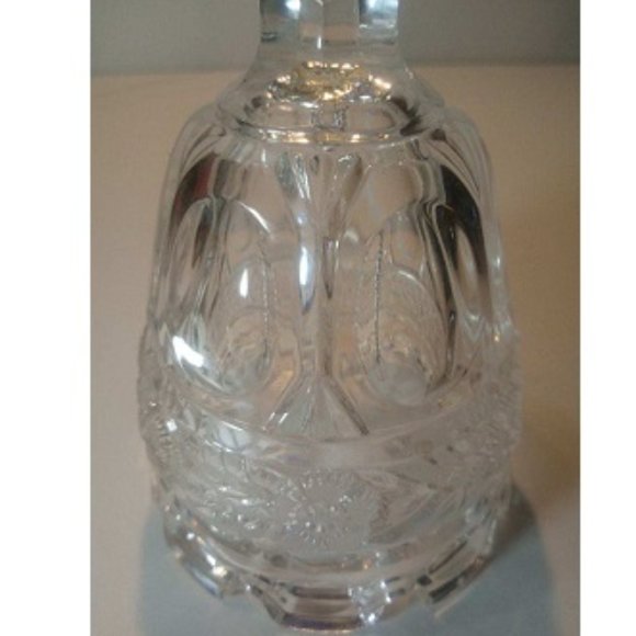 Large Crystal Bell with Beautiful Pattern - Picture 2 of 5
